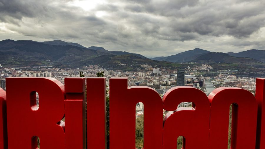 欧亿体育 APP — 行业资质清单示意配图